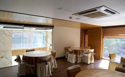 Hotel Shuhul Continental Photo