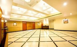 Hotel Supreme Heritage Photo