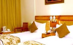 Aveena Inn By PI Hotels  Photo