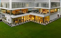 Caspia Hotel Photo