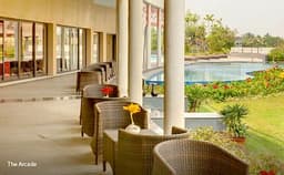 Club Verde Vista by Conclave Photo