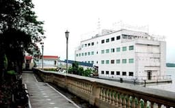 Floatel Hotel Photo