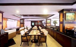 Hotel Anmol Continental Photo