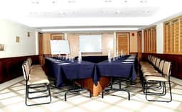 Kamat Lingapur Hotel Photo