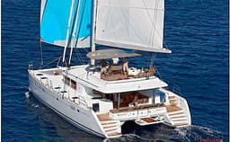 Lagoon 560 Photo