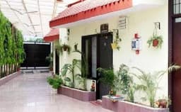 Poonam Villa Photo