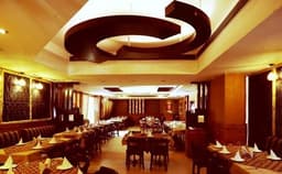 Hotel Silver Spoon Photo