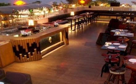 Bora Bora Juhu Lounge in Juhu