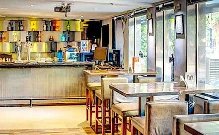 I Bar Bandra Lounge in Bandra