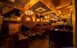 1 Oak Cafe & Bar Photo 1 Oak Cafe & Bar Photo