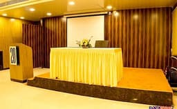 20 Downtown Photo 20 Downtown Photo