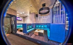 Bling by the Hill Green Photo Bling by the Hill Green Photo