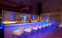 Breeze Lounge Photo Breeze Lounge Photo