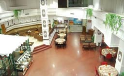 Breeze Hotel Photo Breeze Hotel Photo