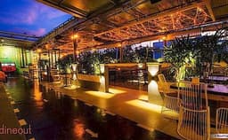 Crawl Street Photo Crawl Street Photo