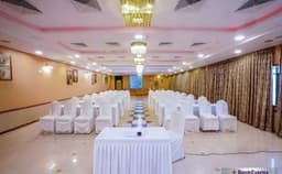 De Grandeur Hotel & Banquets Photo De Grandeur Hotel & Banquets Photo