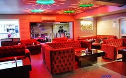 Delly Belly Lounge and Bar Photo Delly Belly Lounge and Bar Photo