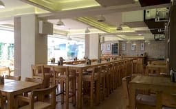 Doolally Taproom Veera Desai Area Photo Doolally Taproom Veera Desai Area Photo