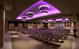 The Raintree Hotel on Anna Salai Photo The Raintree Hotel on Anna Salai Photo