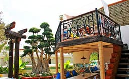 Fenny's Lounge and Kitchen Photo Fenny's Lounge and Kitchen Photo