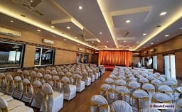 Gawand Lawn Photo Gawand Lawn Photo