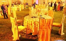 Glitz Westend Inn Photo Glitz Westend Inn Photo