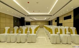 Grand Seasons Hotel Photo Grand Seasons Hotel Photo