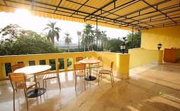 Cama Hotel Photo Cama Hotel Photo