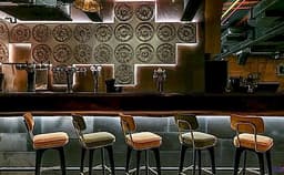 HITCHKI Photo HITCHKI Photo