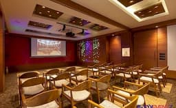 Hotel Cosmopolitan Photo Hotel Cosmopolitan Photo