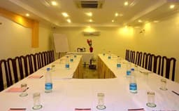 Hotel Crest Inn Photo Hotel Crest Inn Photo