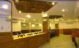 Hotel Crest Inn Photo Hotel Crest Inn Photo