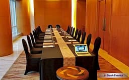 Hotel Four Seasons Photo Hotel Four Seasons Photo