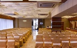 Hotel Grand Elegance Photo Hotel Grand Elegance Photo