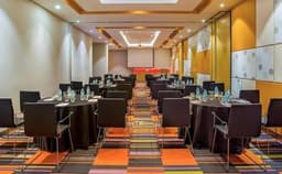 Hotel Ibis Golf Course Road Photo Hotel Ibis Golf Course Road Photo