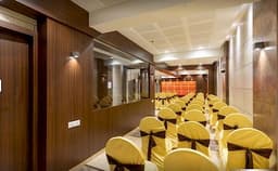 Hotel Laxvas majiwada Photo Hotel Laxvas majiwada Photo