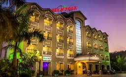 Hotel Sea N Rock Photo Hotel Sea N Rock Photo