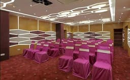 Hotel Silver Heights Photo Hotel Silver Heights Photo