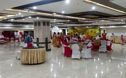 Hotel Surabhi Elite Photo Hotel Surabhi Elite Photo