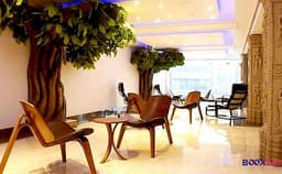 Hotel Waterfall Photo Hotel Waterfall Photo