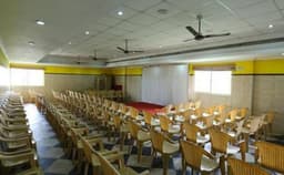 Season 4 Guest House Photo Season 4 Guest House Photo