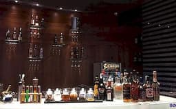 Jaamvan The lounge bar Photo Jaamvan The lounge bar Photo