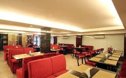 Le Traventino Photo Le Traventino Photo