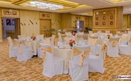 Lemon Tree Hotel Sector 60 Photo Lemon Tree Hotel Sector 60 Photo