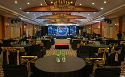 Leonia Holistic Destination Photo Leonia Holistic Destination Photo