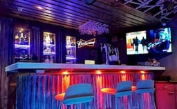 Level One Lounge Photo Level One Lounge Photo