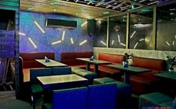 Level One Lounge Photo Level One Lounge Photo