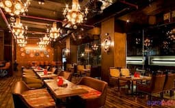 Lord of the Drinks Veera Desai Road Photo Lord of the Drinks Veera Desai Road Photo