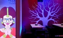 270 Degrees West Photo 270 Degrees West Photo