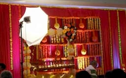 Lucky V5 Mini Hall Photo Lucky V5 Mini Hall Photo